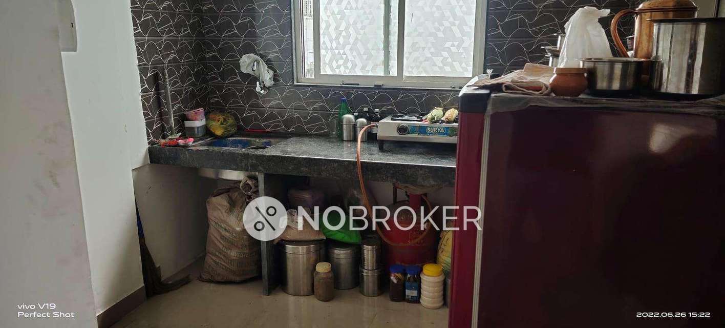 1 RK Flat In Jayshankar Heights for Rent  In Guruwar Peth