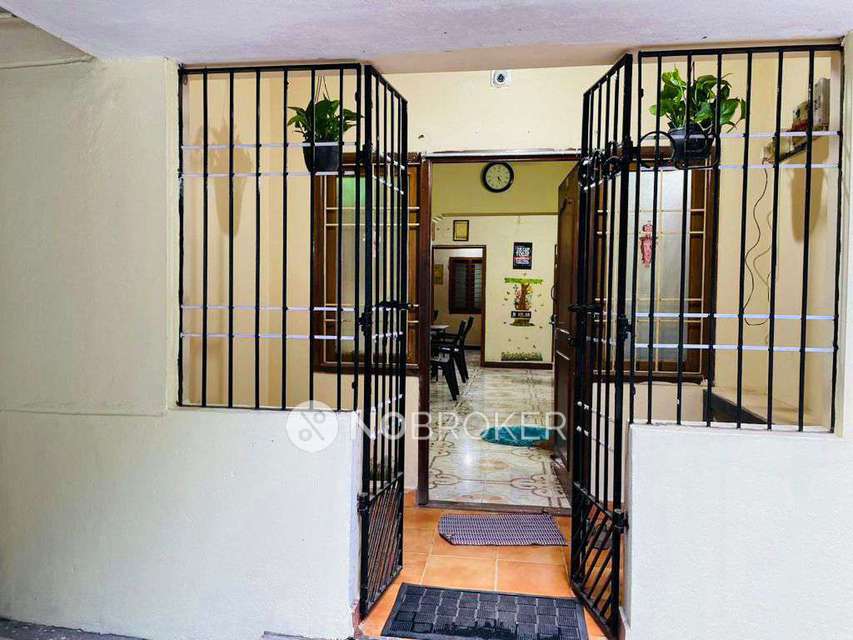 PG for Boys in Anna Nagar