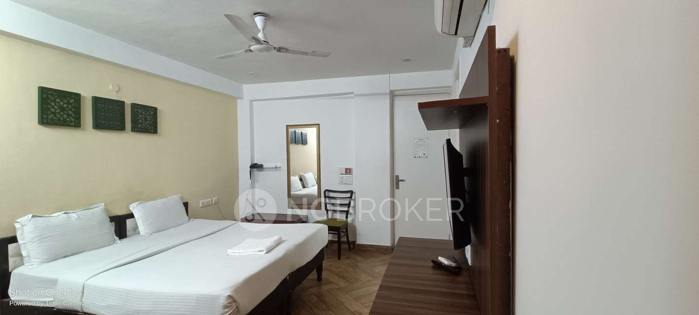 PG for Anyone in Sector 43