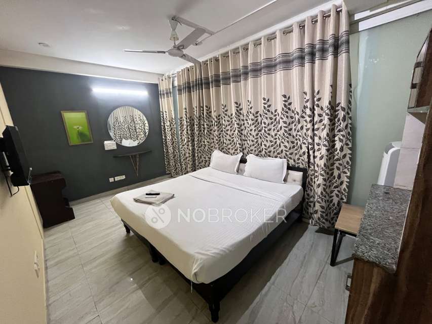 PG for Anyone in Sector 43