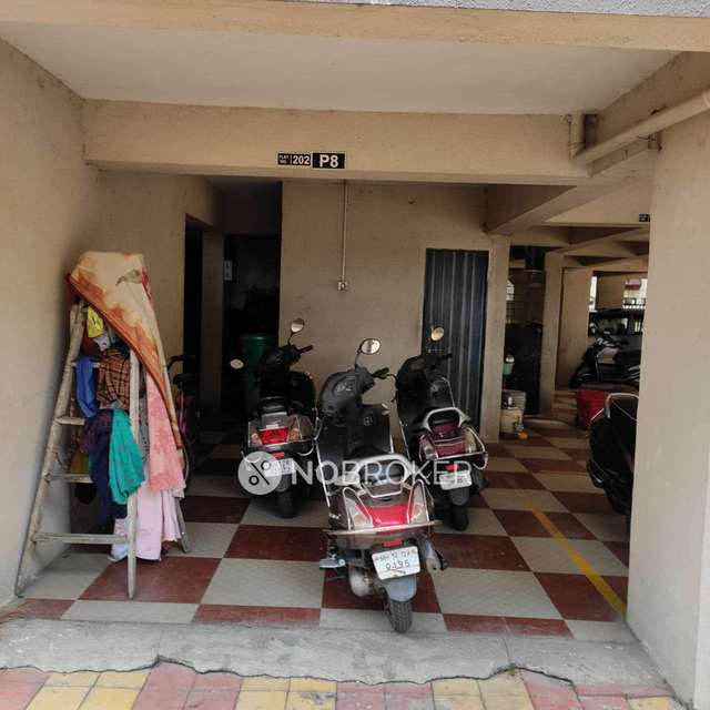 2 BHK Flat In Mahalaxmi Manomay Residency for Rent  In Vishrantwadi