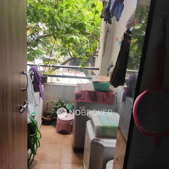 2 BHK Flat In Mahalaxmi Manomay Residency for Rent  In Vishrantwadi