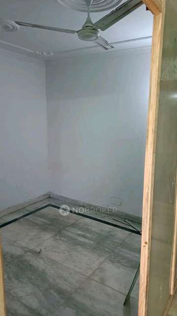 2 BHK Flat In Mount Kailash Apartments for Rent  In  East Of Kailash