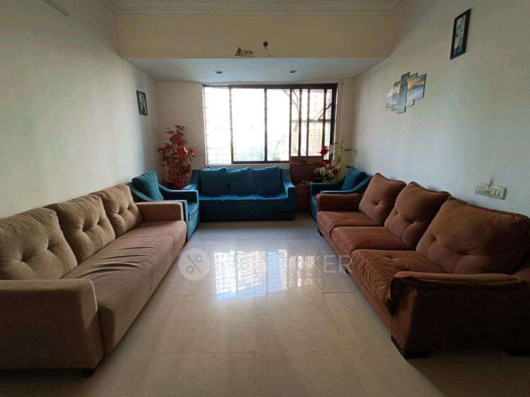 Shared Room for Male In 4 BHK  In Meera Towers In Meera Tower