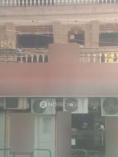 4+ BHK Flat In Standalone  Building For Sale  In Paschim Vihar