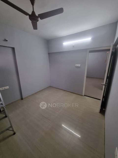 2 BHK Flat In Raviraj Greenaria, Sai Park, Ghorpadi for Rent  In Raviraj Greenaria