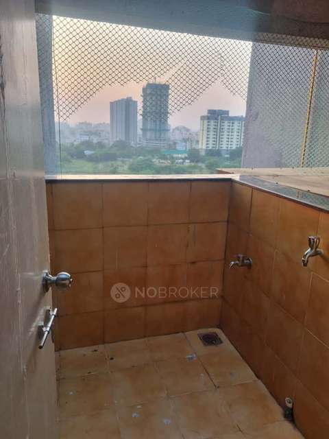2 BHK Flat In Raviraj Greenaria, Sai Park, Ghorpadi for Rent  In Raviraj Greenaria