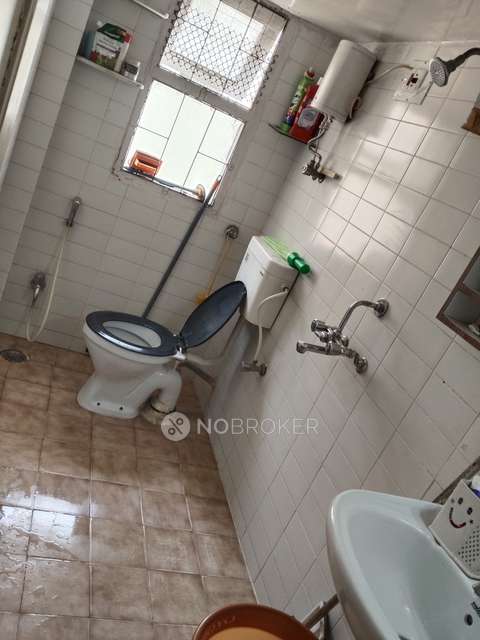 2 BHK Flat In Mulund Darshan For Sale  In Mulund West