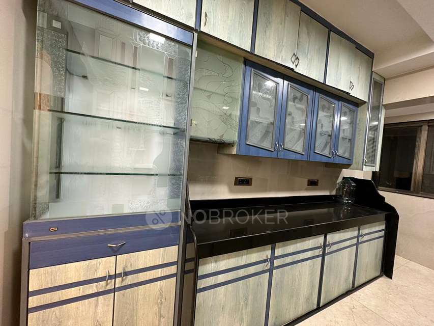 2 BHK Flat In Nilgiri Apartment, Ghatkopar East For Sale  In Ghatkopar East