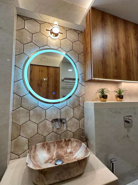 2 BHK Flat In Nilgiri Apartment, Ghatkopar East For Sale  In Ghatkopar East