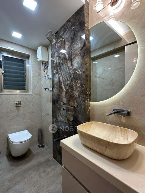 2 BHK Flat In Nilgiri Apartment, Ghatkopar East For Sale  In Ghatkopar East