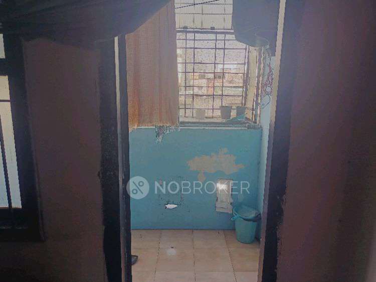 Shared Room for Male In 1 BHK  In Gokul Krishna In Yousufguda