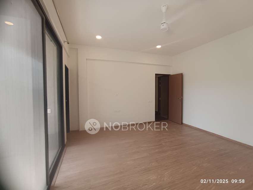 3 BHK Villa In Supreme Villagio, Shirgaon for Rent  In Somatane