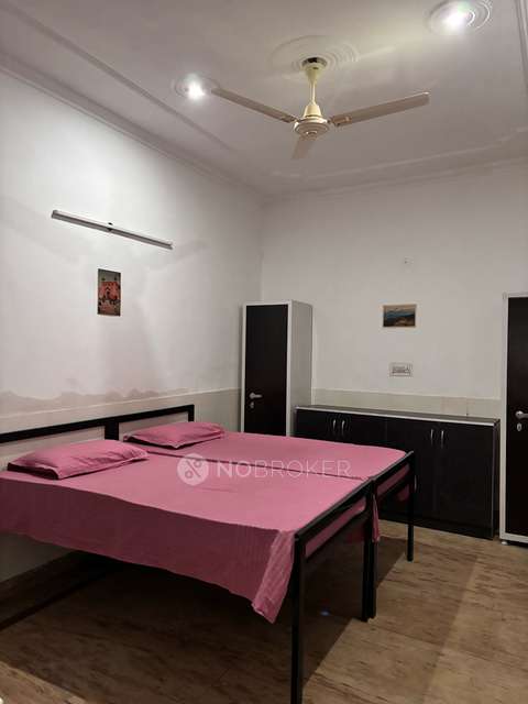 1 RK House for Rent  In Kalkaji