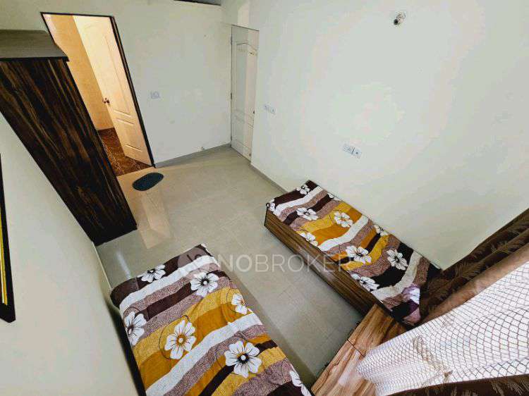 PG for Anyone in Kandivali East