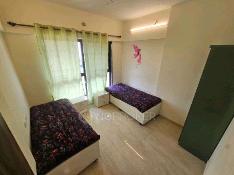 PG for Anyone in Kandivali East