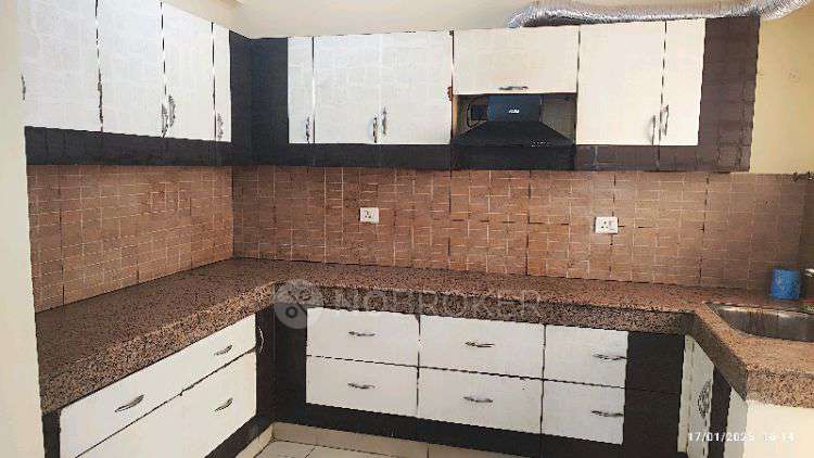 3 BHK Flat In Keltech Golf Greens for Rent  In Crossings Republik