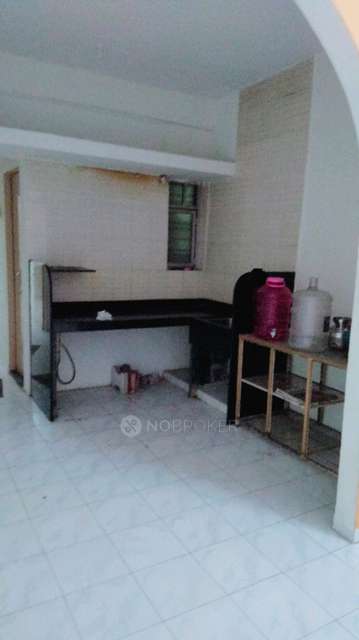 1 BHK Flat In Saadguru Building for Rent  In Gokhalenagar