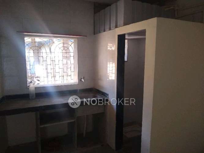 Co-Working  space in Mulund Colony, Mulund West, Mumbai for Rent 