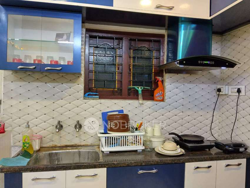 2 BHK Flat For Sale  In Sun City