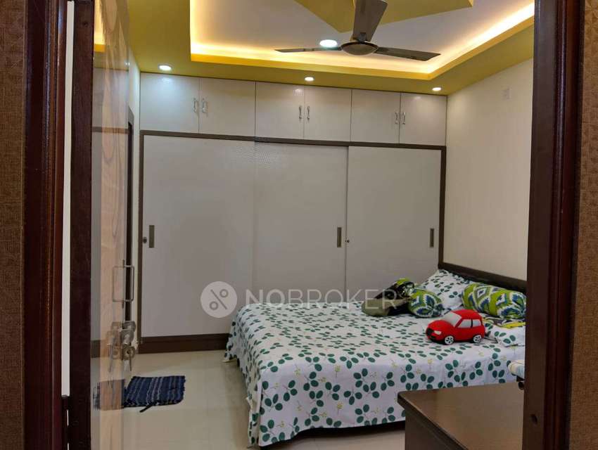 2 BHK Flat For Sale  In Sun City