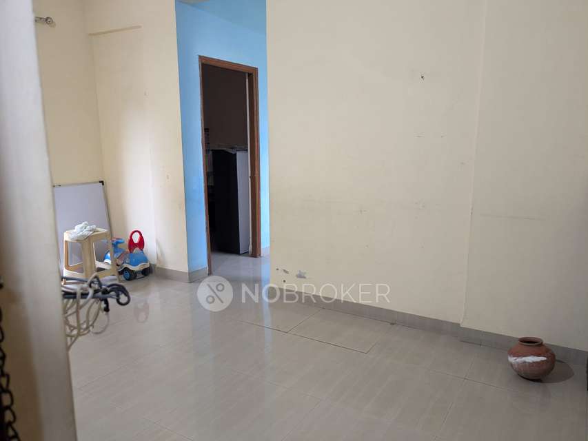 2 BHK Flat In Mangal Murti Complex, Vichumbe, Vichumbe For Sale  In Vichumbe