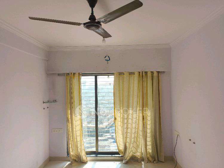 1 BHK Flat In Kalpvruksh Heights For Sale  In Kandivali West