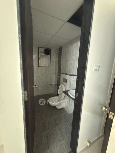 2 BHK Flat In R10 - Universe for Rent  In R10 Universe I Building