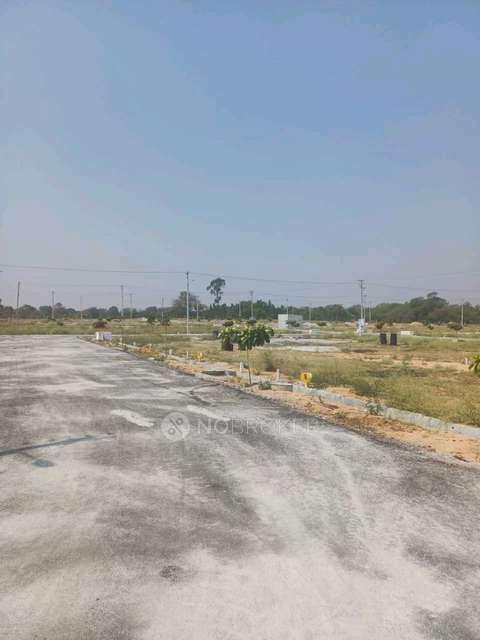 Plot For Sale  In White Lotus In Chikkabalapura