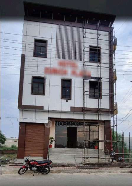 Showroom in Palwal , Faridabad for sale 