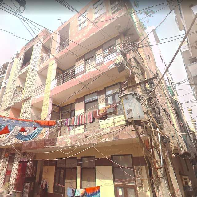 2 BHK Flat In Nand Vihar Colony For Sale  In Sector 16a