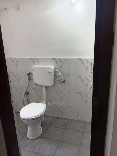 2 BHK Flat In Gkg Kingsway for Rent  In Ghorpadi