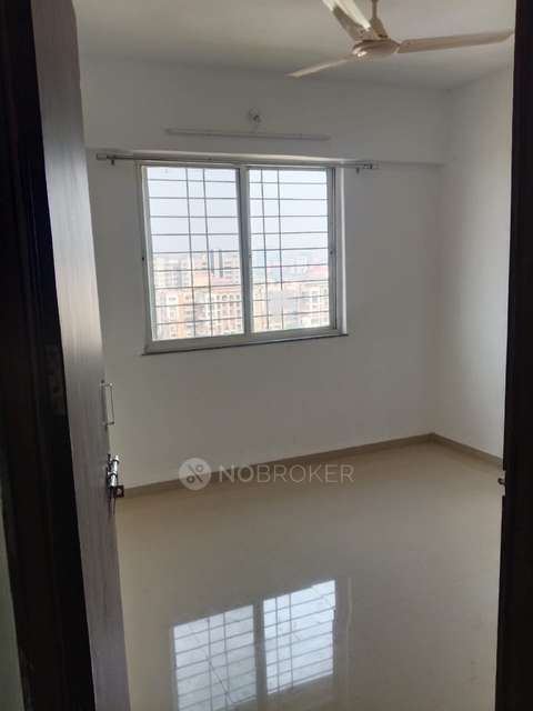 2 BHK Flat In Gkg Kingsway for Rent  In Ghorpadi
