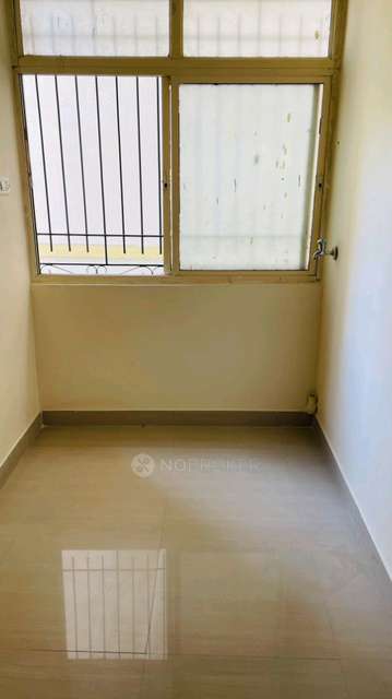 2 BHK Flat In Sai Brindavan Mansion For Sale  In Kadugodi, Bengaluru