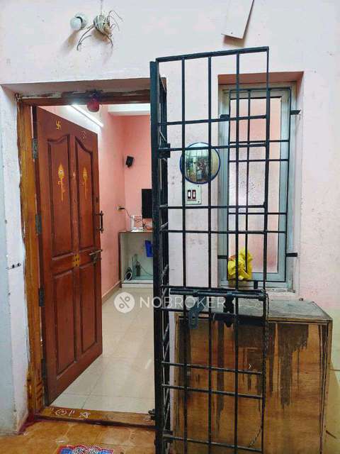 2 BHK Flat In Sonaa Partments\ Jawahariyyanagar For Sale  In Guduvancherry