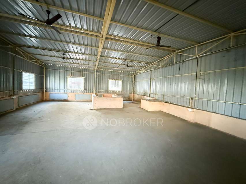 Godown/Warehouse in  T Metro Stop, Tumkur Rd, Near Dasarahalli, Kempegowdanagar, Bengaluru, Karnataka, 562123, Bangalore for Rent 