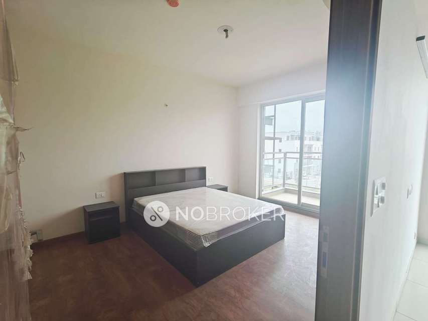 2 BHK Flat In Godrej Golf Flink for Rent  In Sector 27