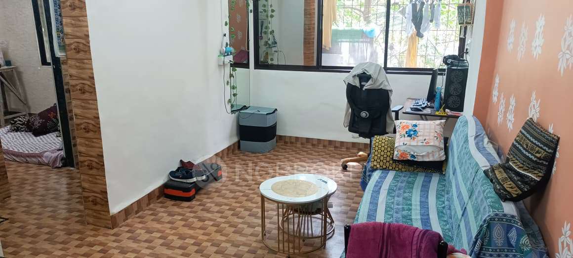 1 BHK Flat In Green Park For Sale  In Kunil Tower