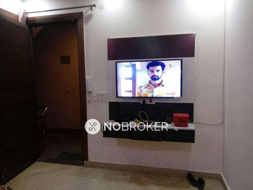 2 BHK for Rent  In Dashrath Puri