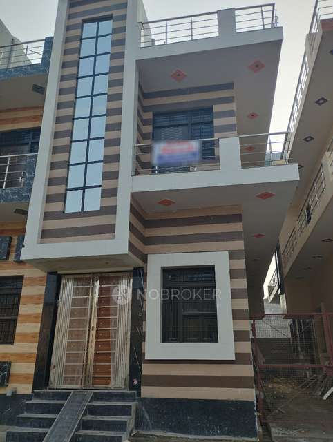 2 BHK House For Sale  In Qf7v+m98, Near Jan Gan Man School, Muradnagar, Shobhapur, Uttar Pradesh 201206, India