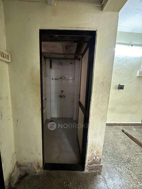 1 BHK Flat In Manish Darshan Coop Housing Society for Rent  In Fatima Nagar