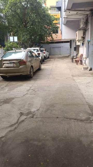 2 BHK Flat In Tvs Apartment ,venkatanarayan Road,thiyagarayanagar For Sale  In 68, West Mambalam, Chennai, Tamil Nadu 600033, India