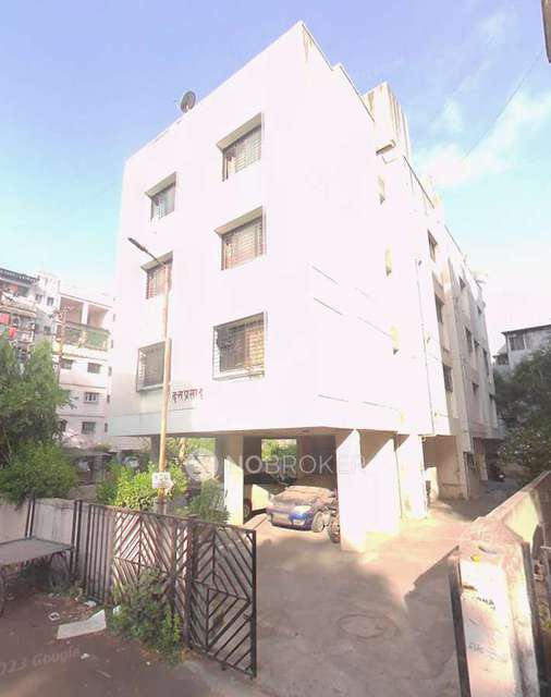 Shared Room for Female In 3 BHK  In Datta Prasad Apartment In  Kothrud