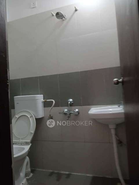 1 BHK Flat In Swapna Vihar for Rent  In Kharabwadi