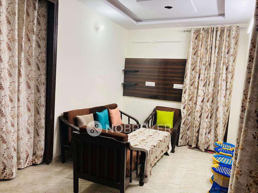 2 BHK Flat for Rent  In  Tilak Nagar