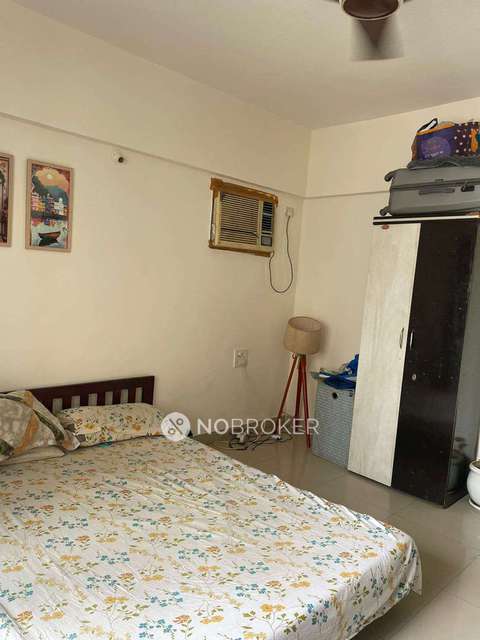 Single Room for Male In 3 BHK  In Kharadi