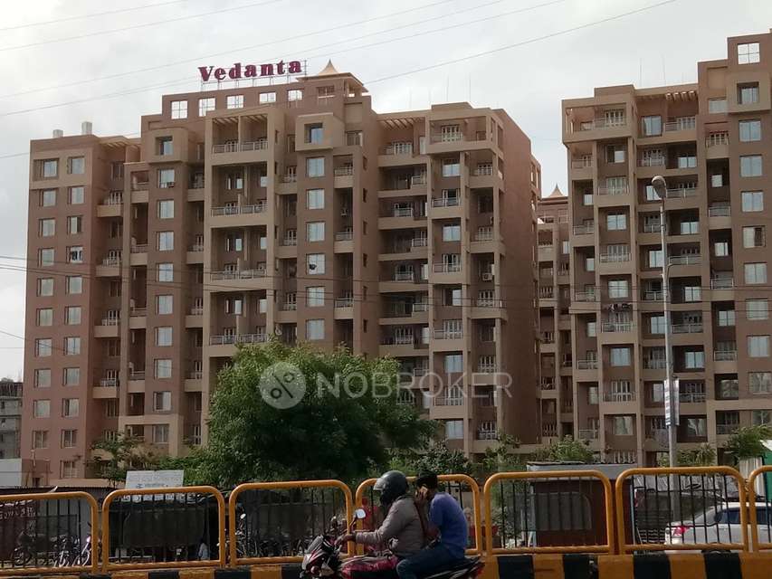 Single Room for Male In 3 BHK  In Vedanta Co-operative Housing Society, Wakad In Wakad