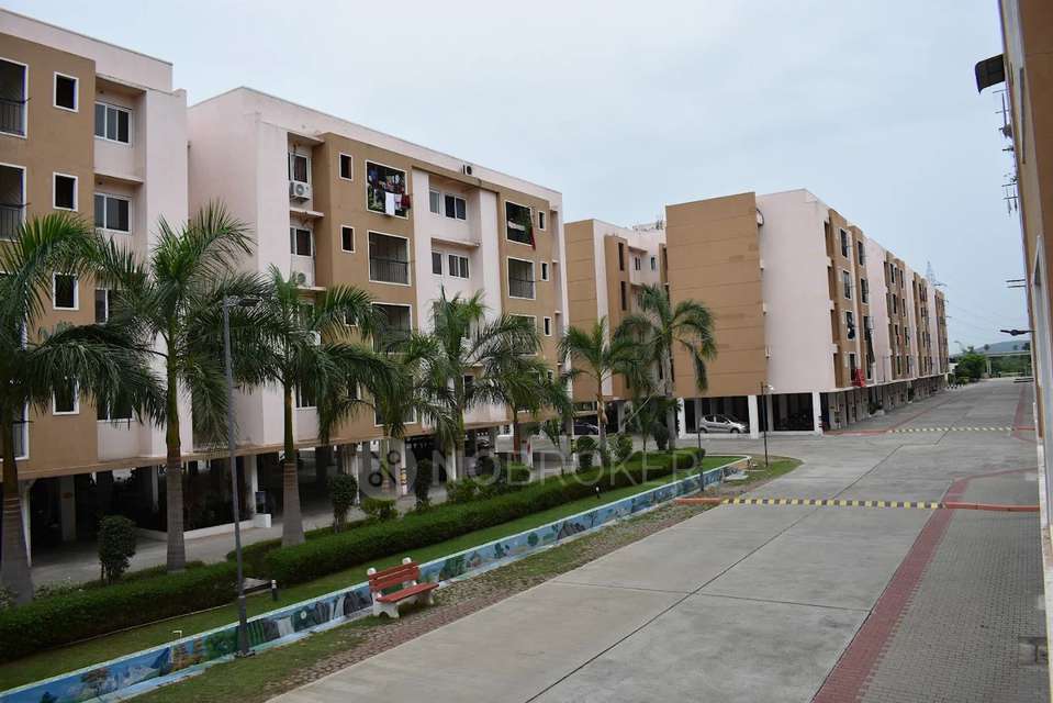 2 BHK Flat In Shriram Shankari for Rent In Guduvanchery