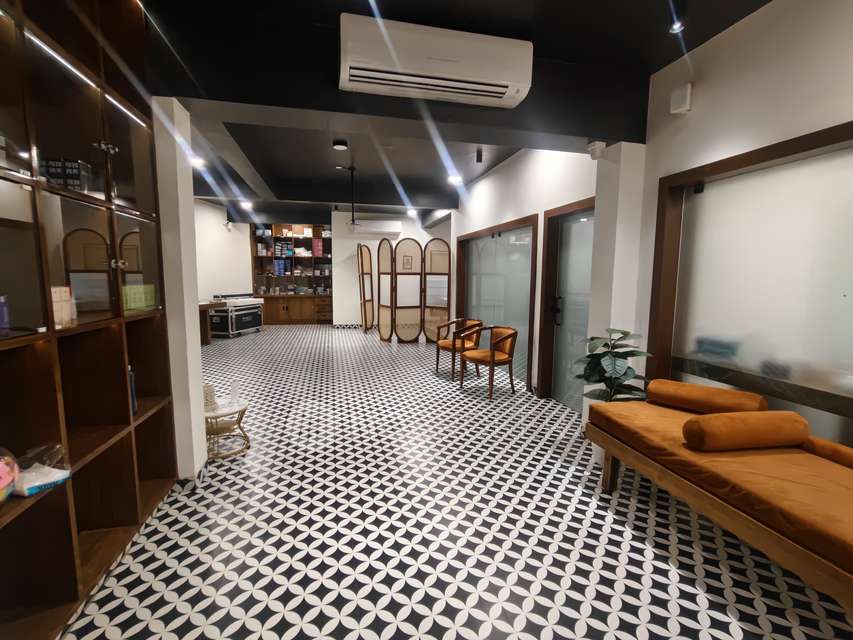 Showroom in The Noodle Theory, Chennai for Rent 