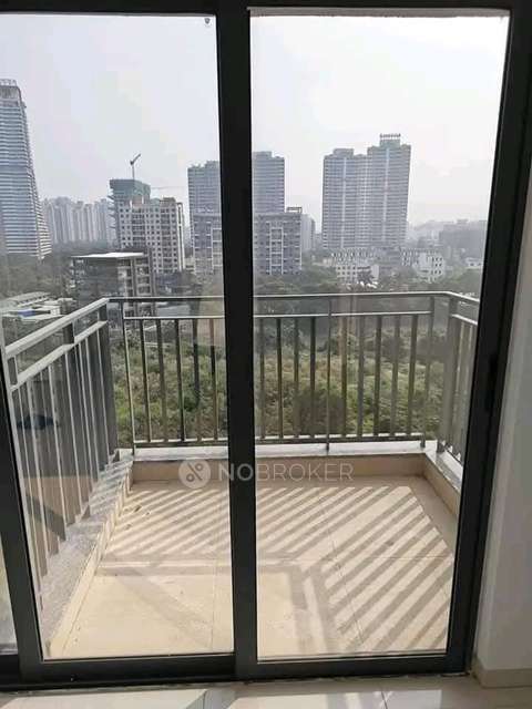 2 BHK Villa In Amanora Gold Towers for Rent  In Hadapsar